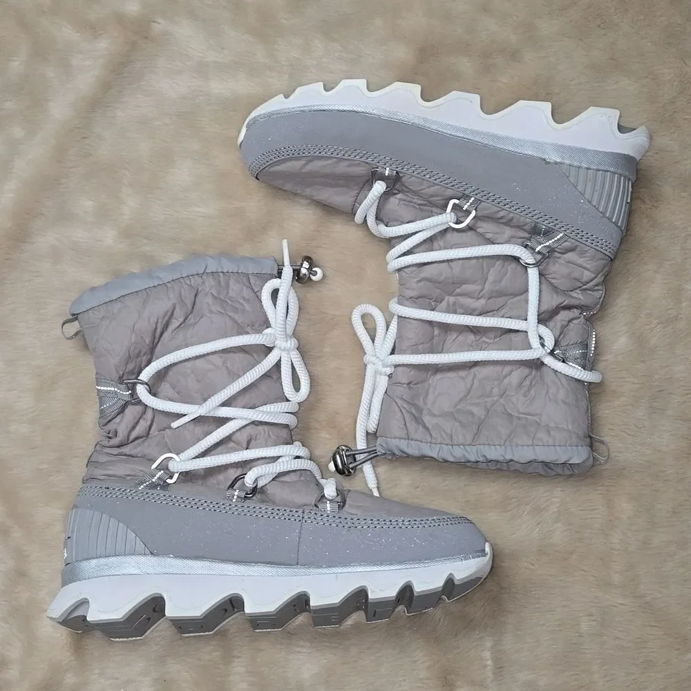 SOREL GRAY KINETIC WATERPROOF  COLD WEATHER PLATFORM BOOTS, SIZE 8.5 - NEW